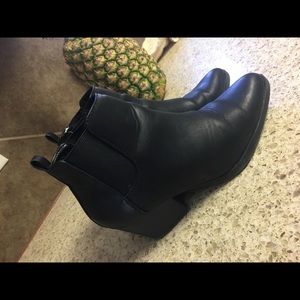 Low heeled ankle boots